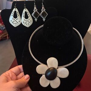 Vintage Mexican 925 Silver Earrings 19g + Carved Earrings & Choker Brooch Lot